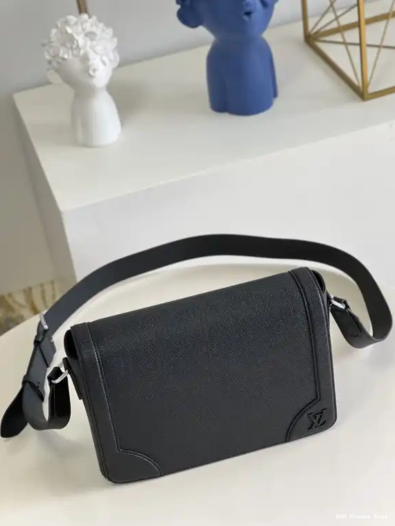 AAA Replica Ru LOUIS MESSENGER NEW FLAP VUITTON 0618